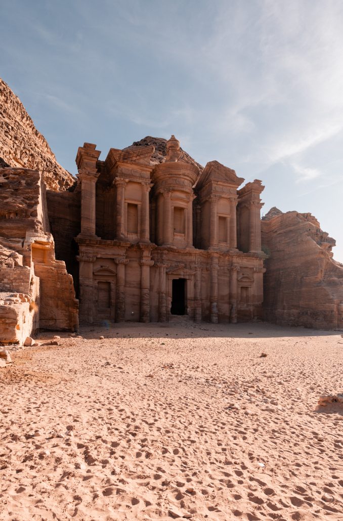 Monastery Petra Jordanie backdoor trail