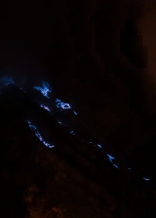 Ijen krater blauw vuur