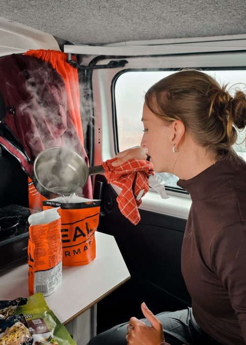 ijsland met camper