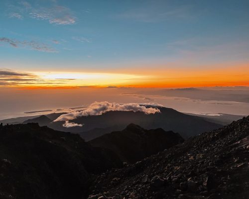 zonsopkomst rinjani vulkaan