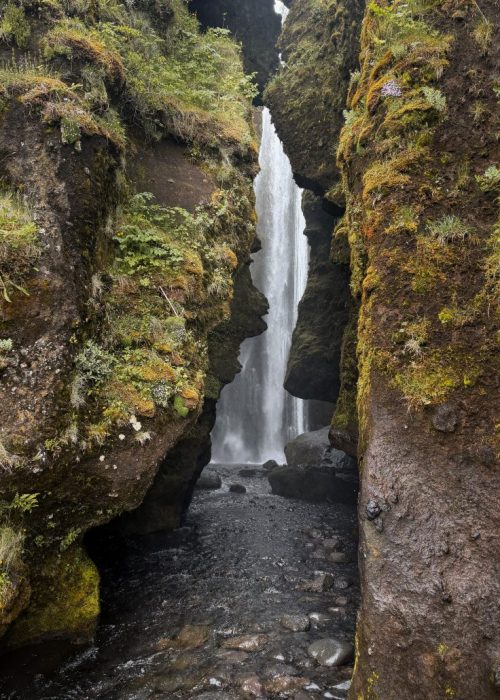 waterval ijsland